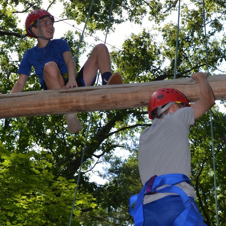 Adventure Ropes Course – Holiday Hill Day Camp